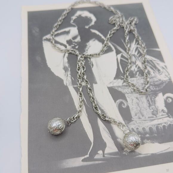Vintage Sarah Coventry "Chain Ability" 41" Lariat Necklace/Belt-Signed - Picture 1 of 9